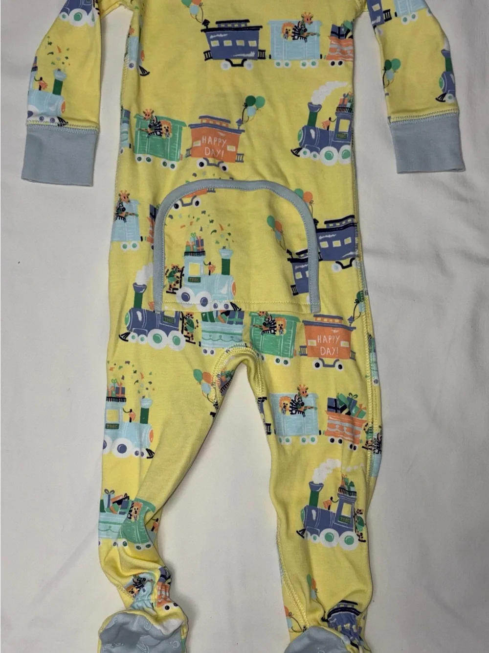 The Beaufort Bonnet Co yellow sleeper with birthday train sz 12-18 months NWOT